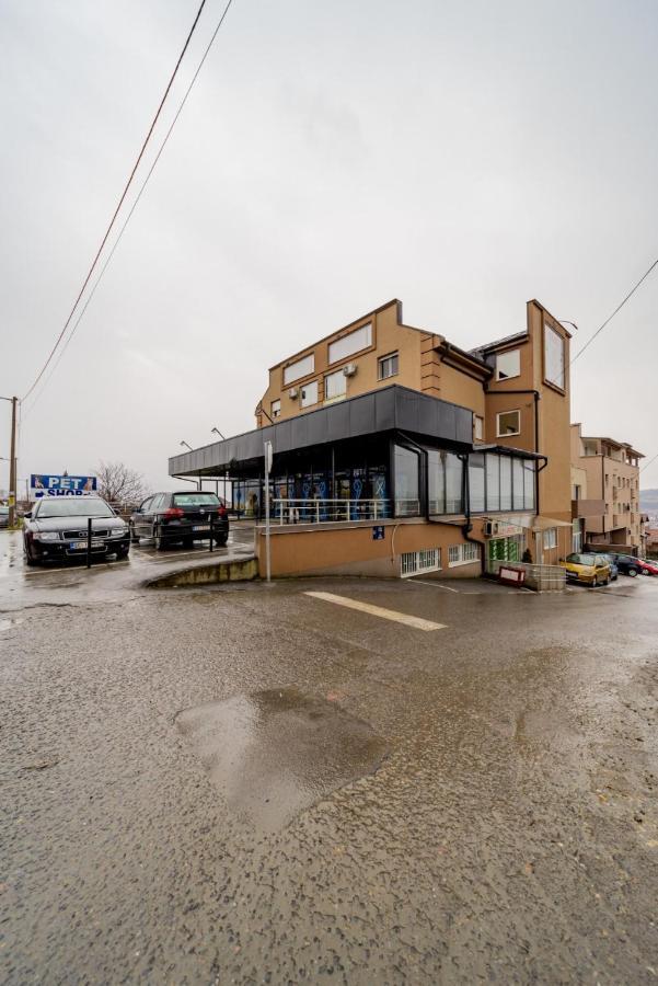 Port 1 Apartman Belgrád Kültér fotó