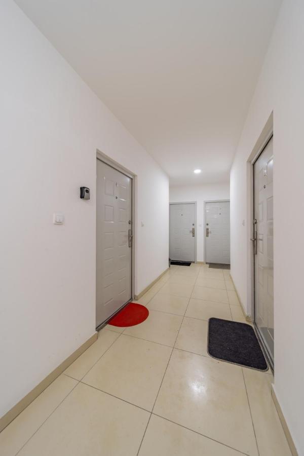 Port 1 Apartman Belgrád Kültér fotó