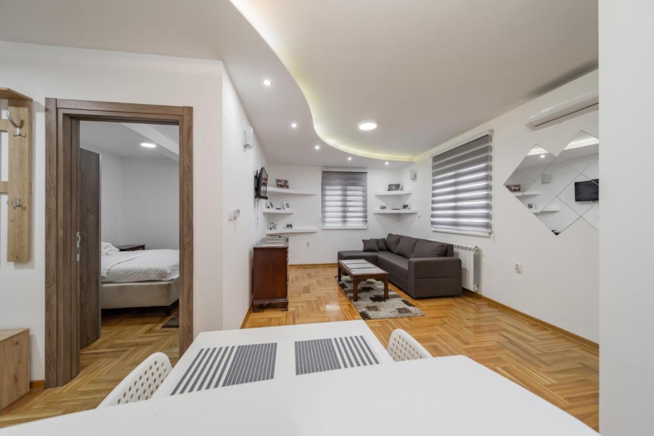 Port 1 Apartman Belgrád Kültér fotó