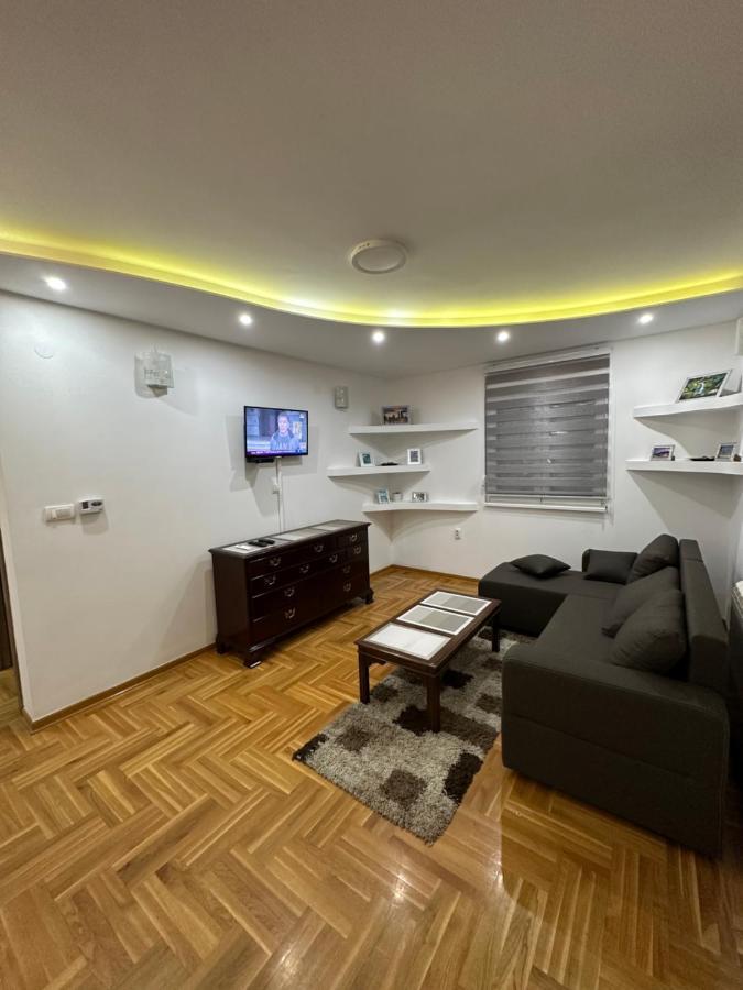Port 1 Apartman Belgrád Kültér fotó