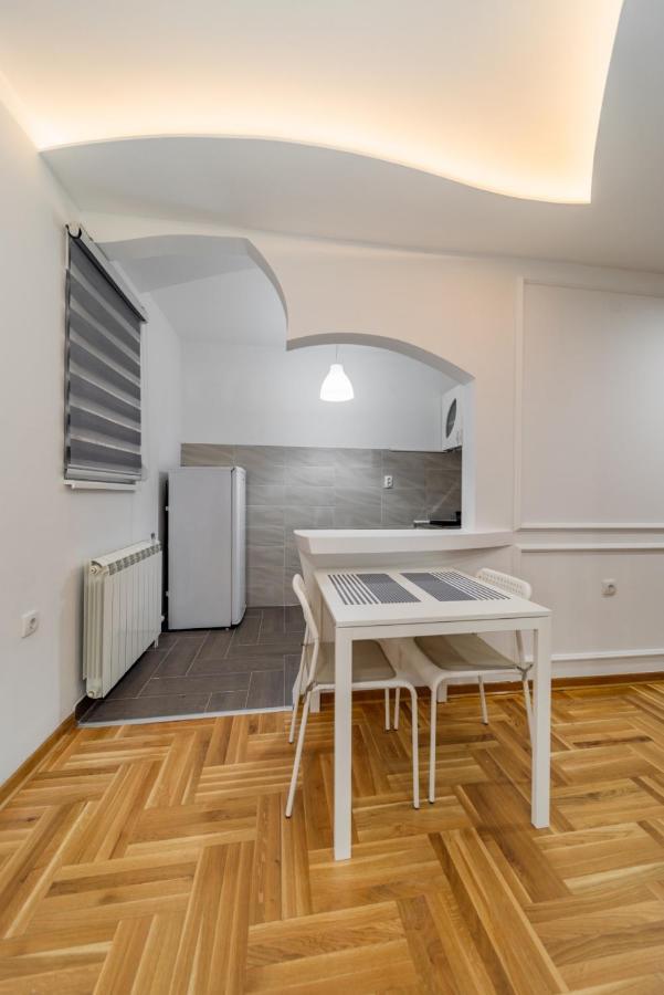 Port 1 Apartman Belgrád Kültér fotó